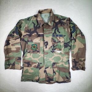 Vintage US Air Force Camo Field Jacket Small‎ Regular Airman Utility Shirt